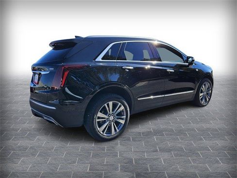 Certified 2024 Cadillac XT5 Premium Luxury w/ Platinum Package image 12