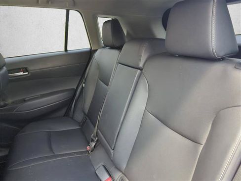 Certified 2025 Toyota Corolla Cross XLE FWD image 24