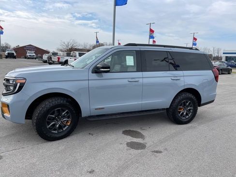 New 2026 Ford Expedition Tremor image 7