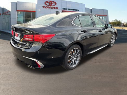 Used 2018 Acura TLX V6 SH-AWD w/ Technology Pkg image 5