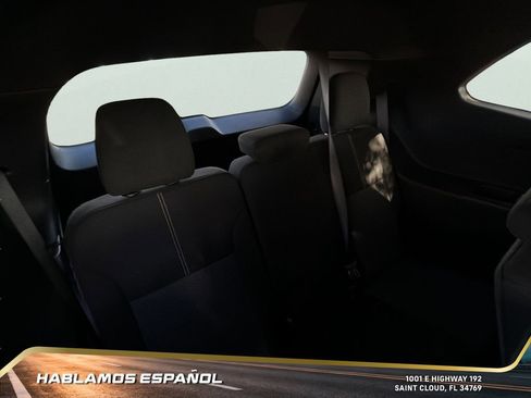 Used 2025 GMC Acadia Elevation image 33