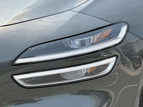 Used 2026 Genesis G70 2.5T RWD image 8