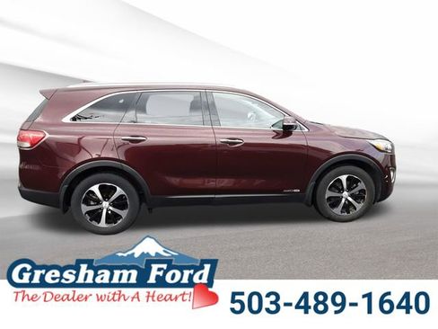 Used 2018 Kia Sorento EX AWD/4WD image 10