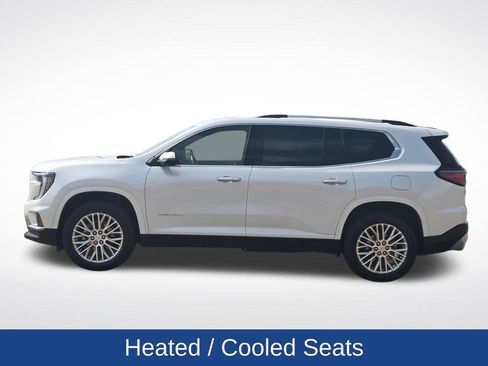 Used 2025 GMC Acadia Denali AWD/4WD image 8