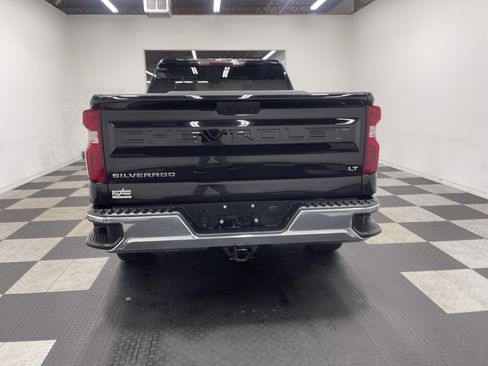 Used 2021 Chevrolet Silverado 1500 LT image 3