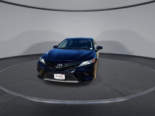 Used 2019 Toyota Camry XSE FWD image 3