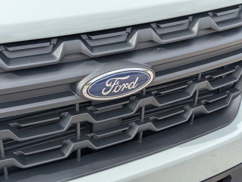 Used 2024 Ford Maverick XL image 11