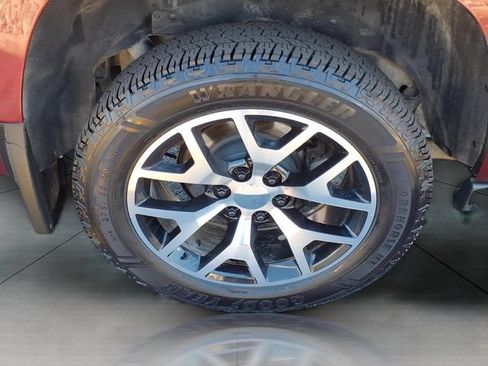 Used 2020 Chevrolet Tahoe LT AWD/4WD image 33