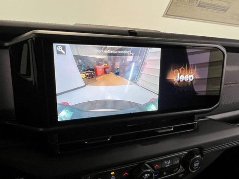 New 2026 Jeep Gladiator Mojave w/ Safety Group image 36