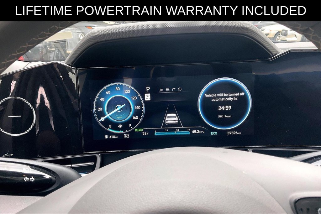 Used 2025 Hyundai Elantra SEL FWD image 19