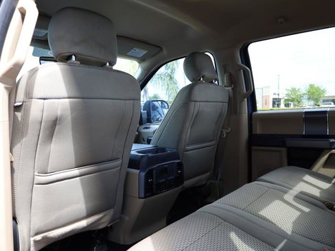 Used 2018 Ford F150 XLT w/ Equipment Group 302A Luxury image 13