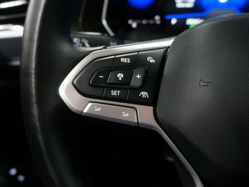 Certified 2023 Volkswagen Jetta SE image 23