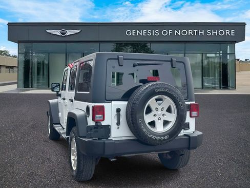 Used 2012 Jeep Wrangler Unlimited Sport image 7