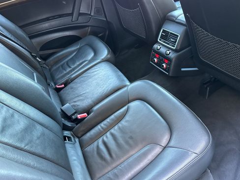 Used 2013 Audi Q7 3.0T Premium Plus AWD/4WD image 32