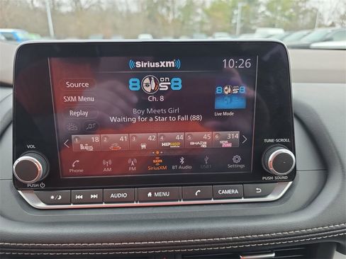 Used 2023 Nissan Rogue SV image 17