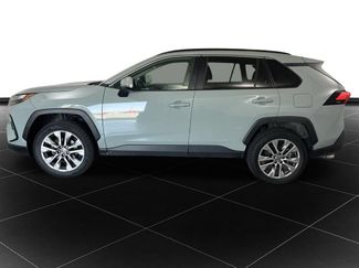 Used 2022 Toyota RAV4 XLE Premium AWD/4WD video 2