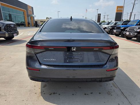 Used 2024 Honda Accord EX image 4