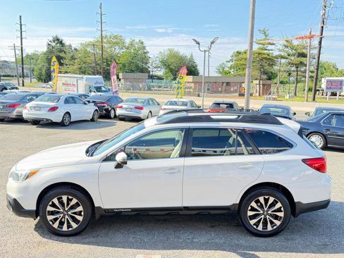 Used 2016 Subaru Outback 3.6R Limited AWD/4WD image 7