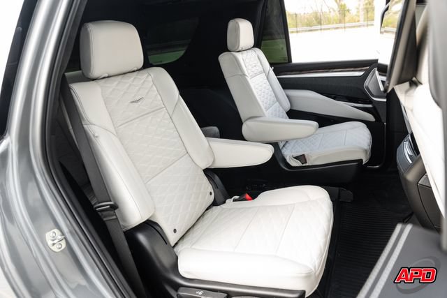 Used 2026 Cadillac Escalade Platinum Sport AWD/4WD image 89