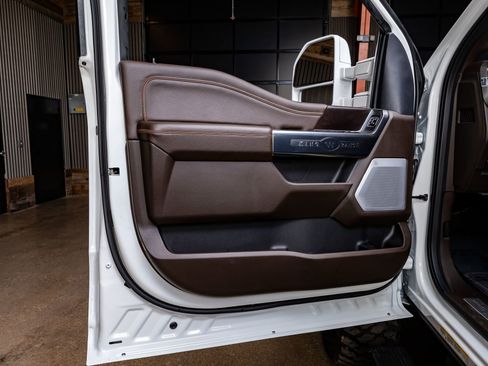 Used 2026 Ford F450 King Ranch AWD/4WD image 34