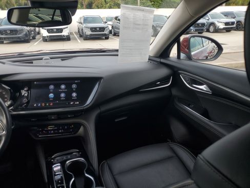 Used 2021 Buick Envision Essence w/ Technology Package I FWD image 19