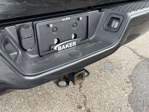 Used 2019 RAM 1500 Express w/ Express Value Package image 23