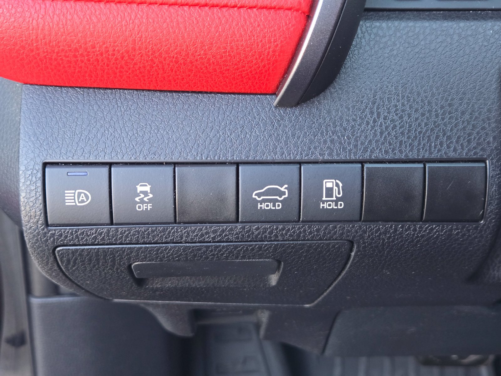 Used 2022 Toyota Camry XSE FWD image 24