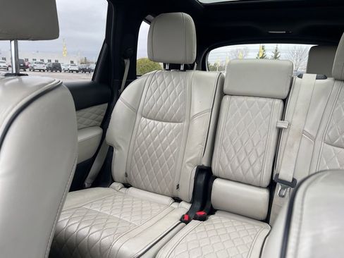 Used 2019 INFINITI QX60 Luxe w/ Limited Package image 31