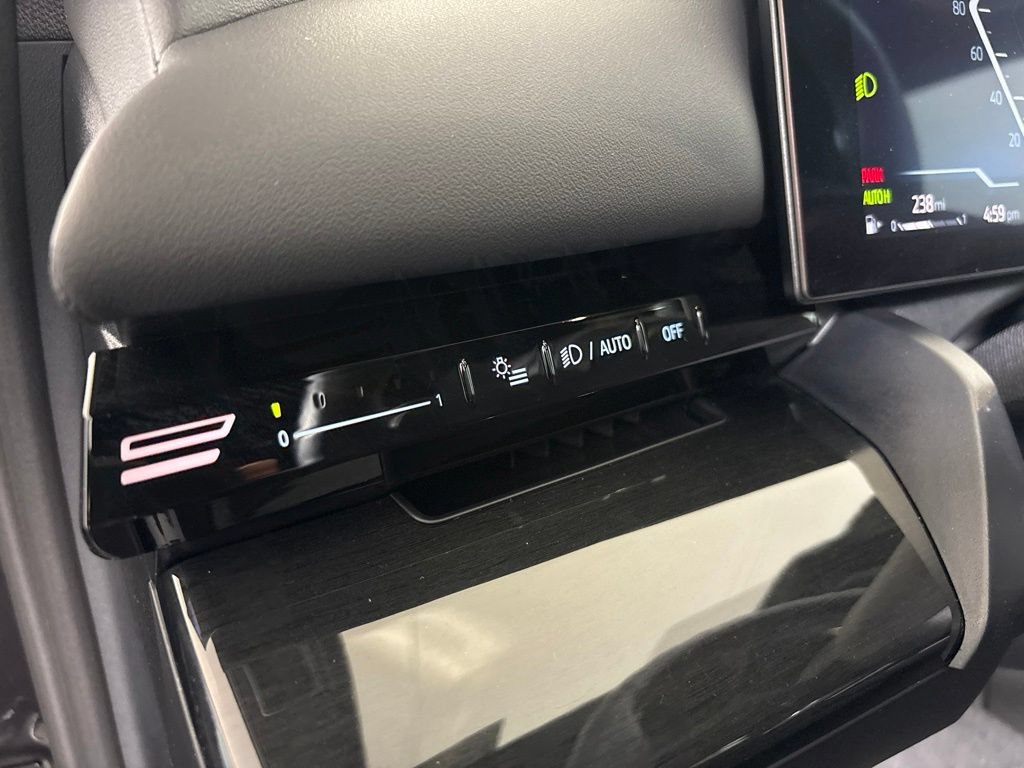 Certified 2026 BMW 530i w/ M Sport Package RWD image 25