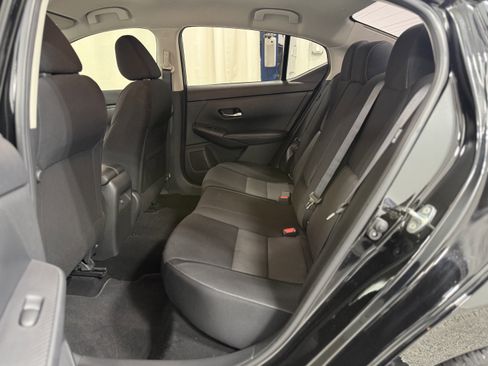 Used 2022 Nissan Sentra SV w/ All-Weather Package image 27