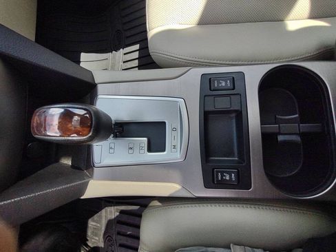 Used 2013 Subaru Legacy 3.6R Limited AWD/4WD image 18