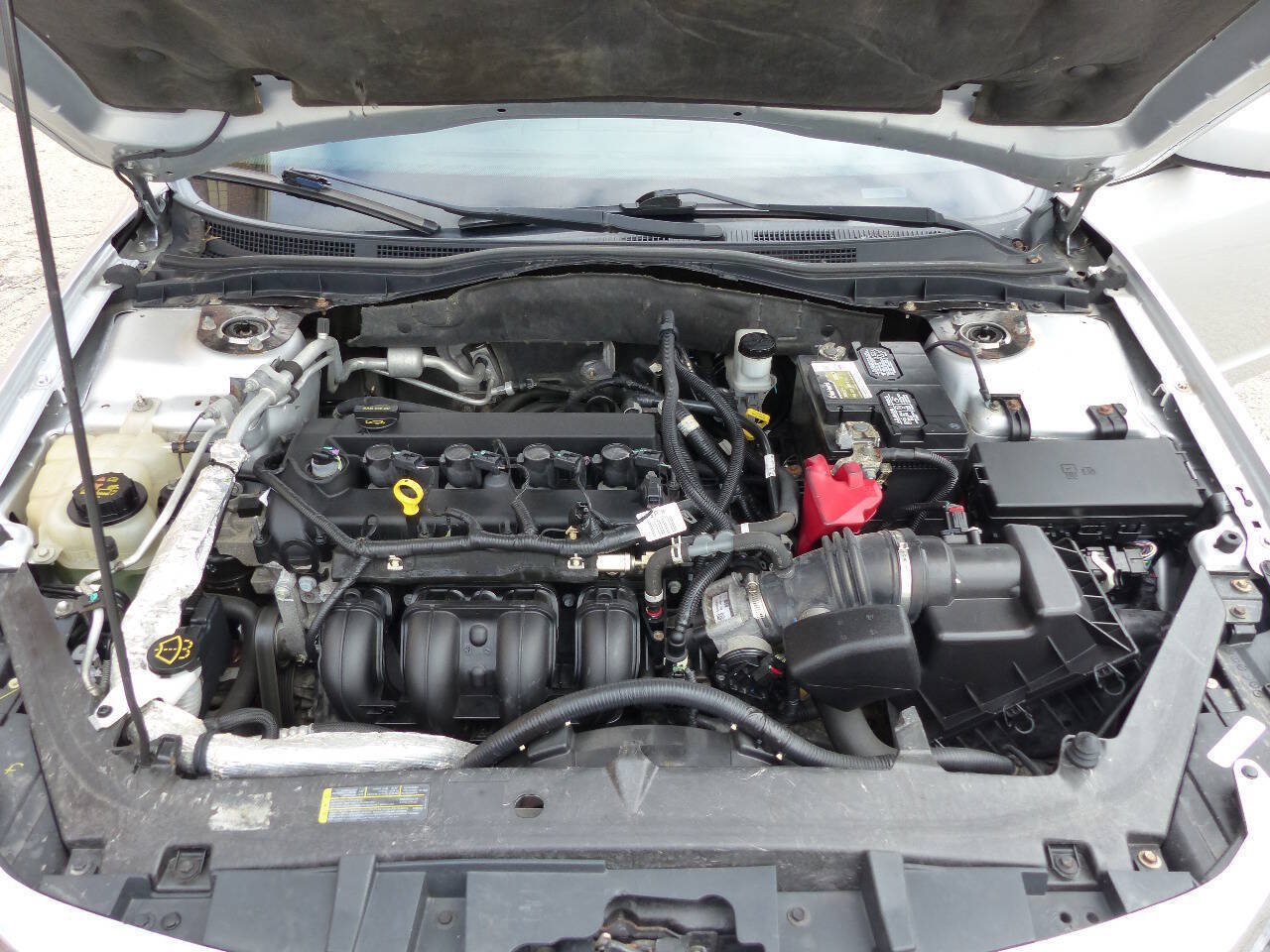 Used 2012 Ford Fusion SEL FWD image 17