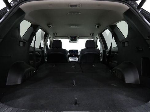 Used 2023 Hyundai Santa Fe SEL image 27
