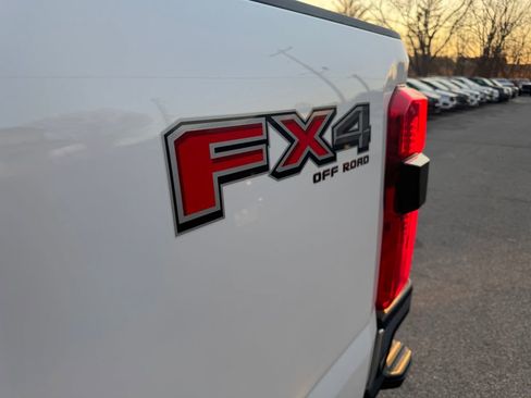 New 2026 Ford F350 Lariat w/ Lariat Premium Package image 17