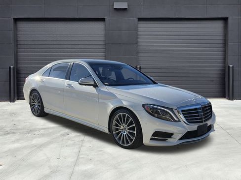 Used 2017 Mercedes-Benz S 550 Sedan w/ Sport Package w/ Sport Package image 2