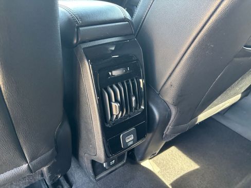 Used 2025 Jeep Compass Limited AWD/4WD image 23