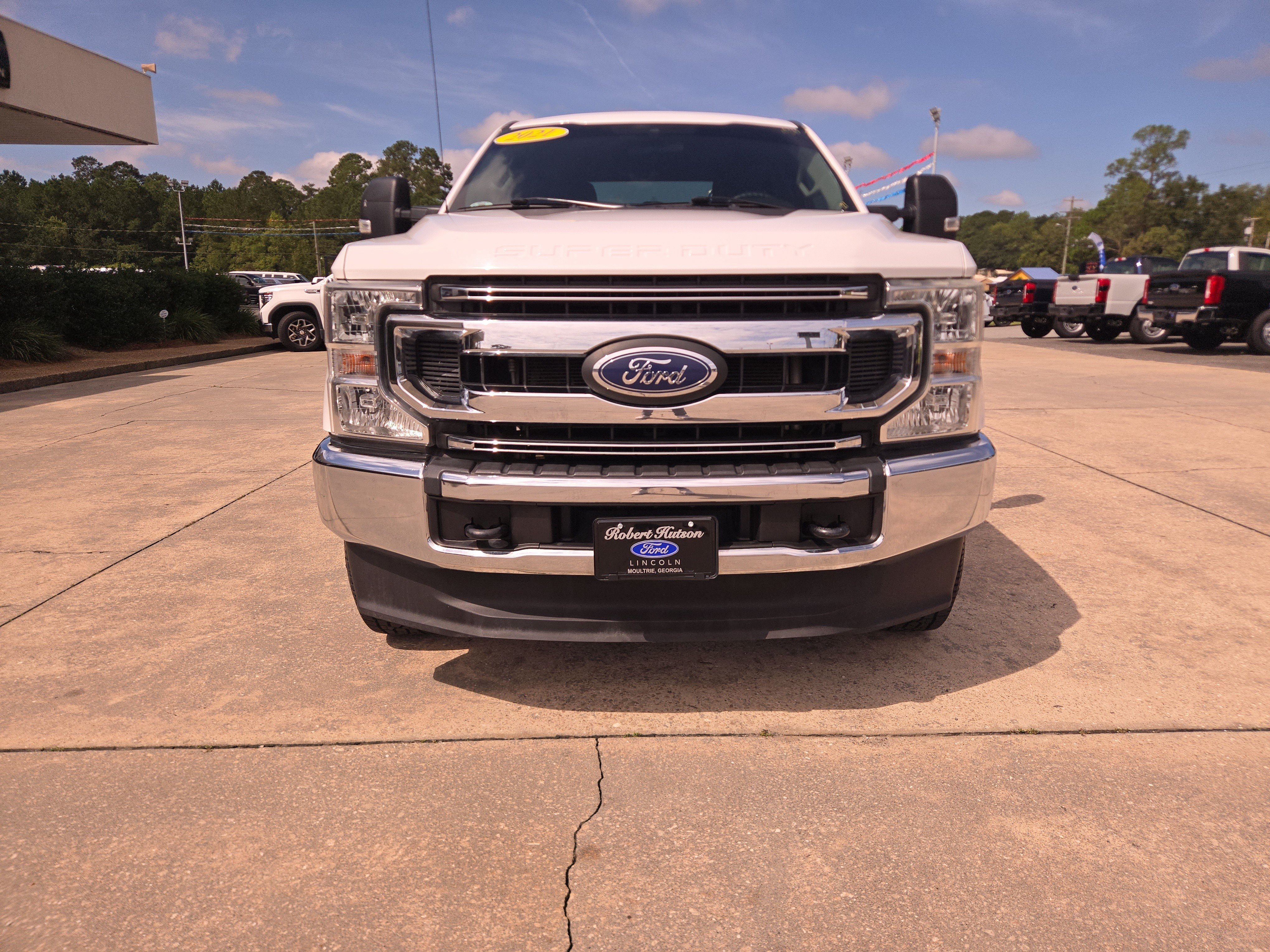 Used 2021 Ford F250 XLT w/ FX4 Off-Road Package AWD/4WD image 3