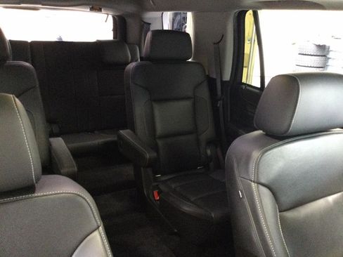 Used 2019 Chevrolet Tahoe Premier image 29