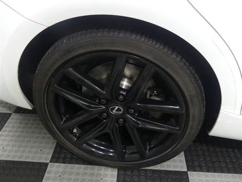 Used 2020 Lexus IS 300 F Sport w/ F Sport Package AWD/4WD image 15