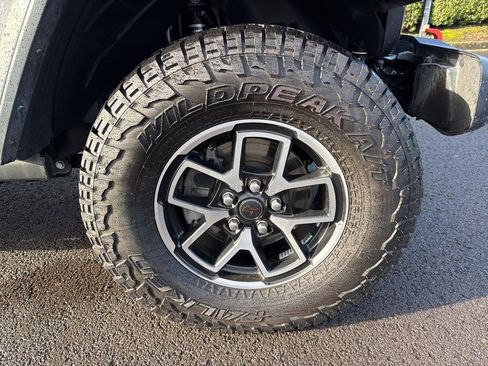 Used 2021 Jeep Gladiator Mojave image 25