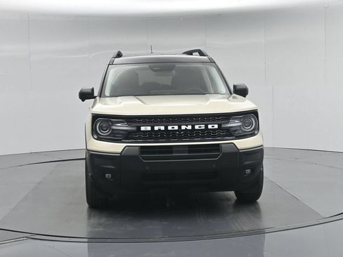 Used 2025 Ford Bronco Sport Outer Banks w/ Outer Banks Tech Package+ AWD/4WD image 24