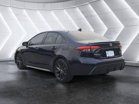 Used 2023 Toyota Corolla XSE image 5