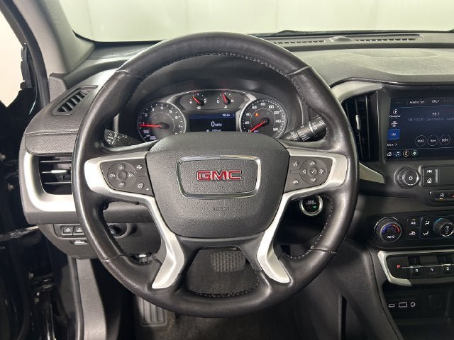 Used 2022 GMC Terrain SLT w/ Tech Package AWD/4WD image 14