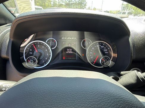 New 2026 RAM 3500 Tradesman AWD/4WD image 25