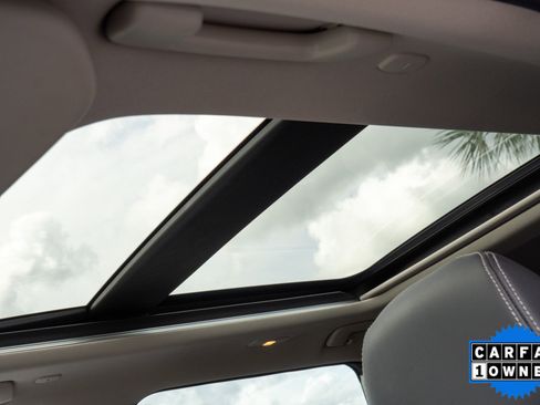 Used 2023 Nissan Rogue SL image 18