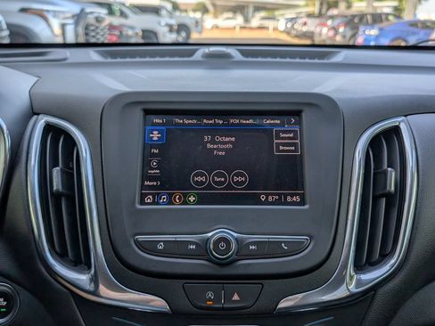 Used 2022 Chevrolet Equinox LT FWD image 6