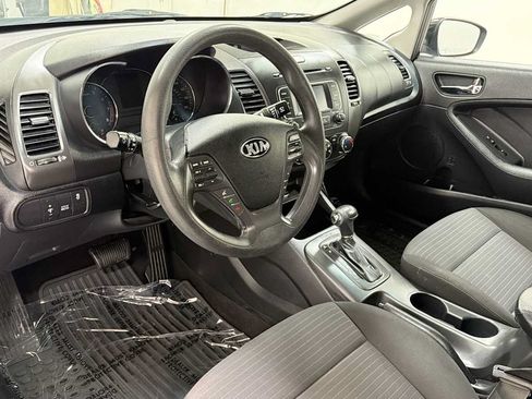Used 2016 Kia Forte LX w/ LX Popular Plus Package FWD image 12