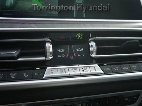 Used 2022 BMW X5 xDrive45e w/ Executive Package image 19