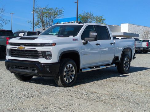 New 2026 Chevrolet Silverado 2500 Custom w/ Custom Value Package AWD/4WD image 5