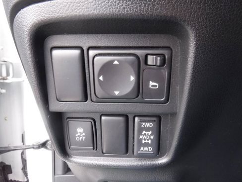 Used 2014 Nissan Juke NISMO w/ Interior Illumination Package image 14